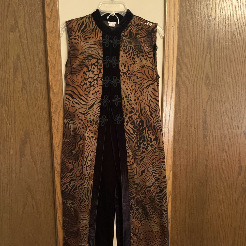 Formal tunic with velvet trim and velvet pants.